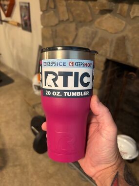 RTIC 20 oz. Insulated Tumbler - Pink